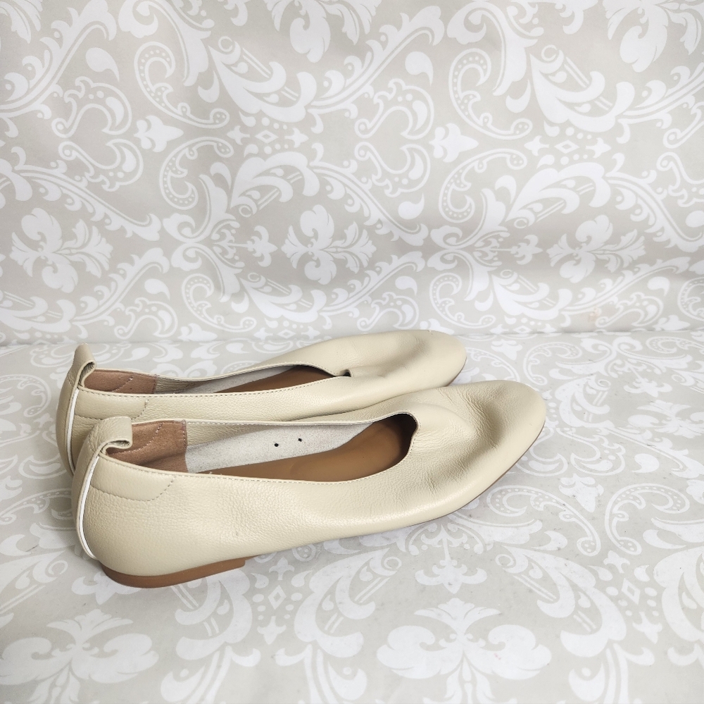 Everlane Cream Women's Loafers - Picture 3 of 8